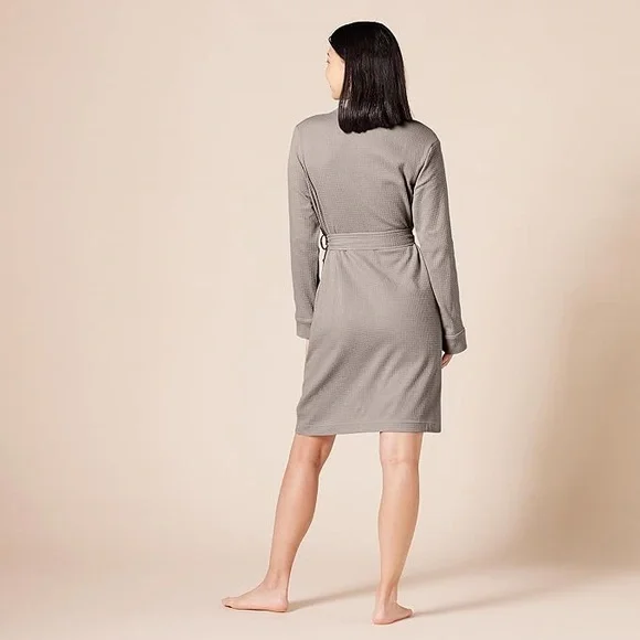 Amazon Essentials Beige Waffle Robe - Picture 3 of 6